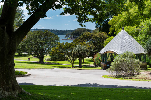 vista pavilion and lawn thumbnail