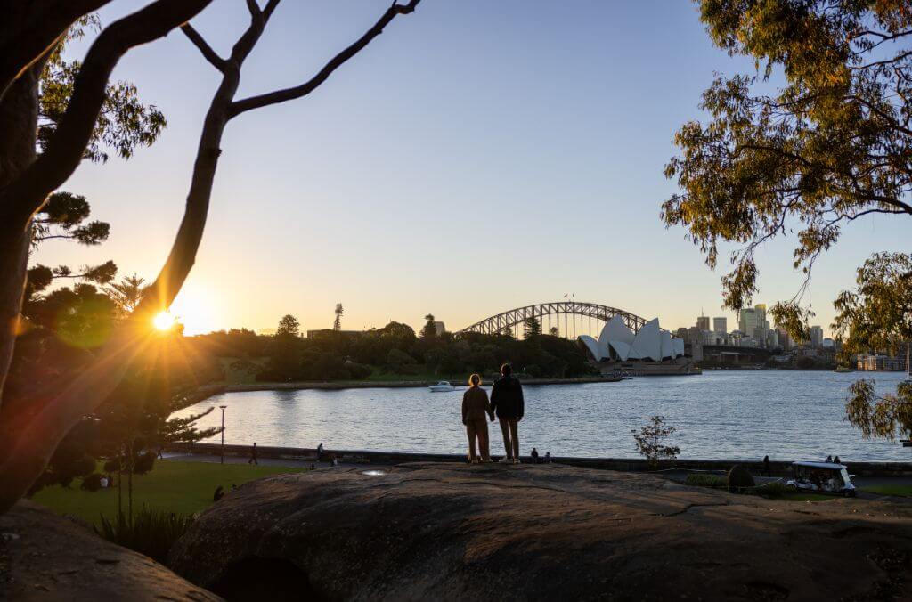 Royal Botanic Garden at blue hour is a stunning date idea. 