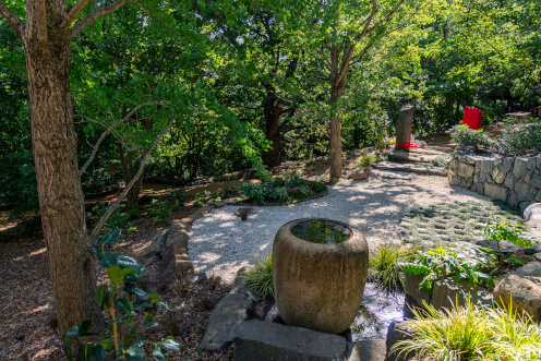 venues-bmbg-camelia-garden-thumbnail-496x372.jpg