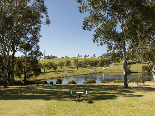 events-lakeside-lawn-thumbnail-496x372.png